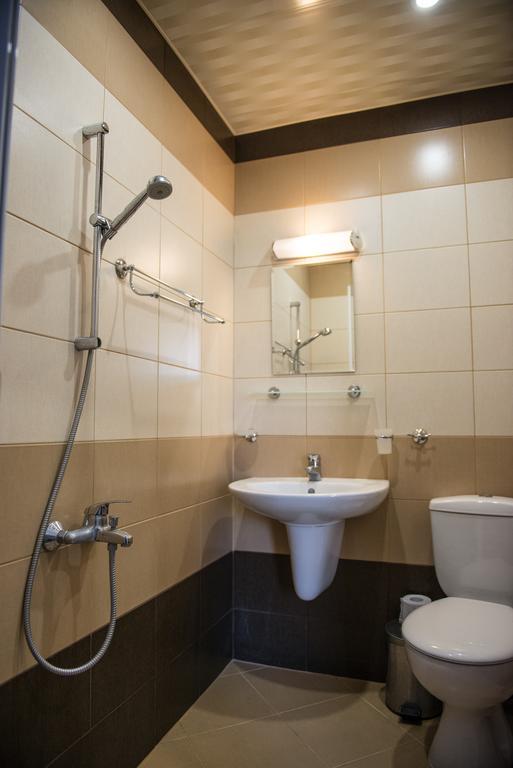 Guest House Sg-Brothers Obzor Luaran gambar